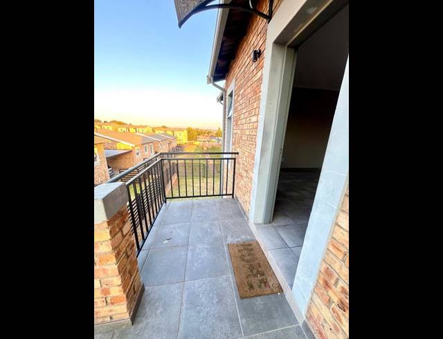 2 BEDROOM PROPERTY TO RENT IN GROBLERPARK